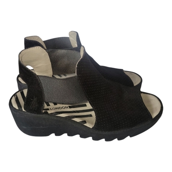 Fly London Biga Wedge Women's Suede Black Peep-Toe Sandals Sz 10 EU 41 - Picture 3 of 9